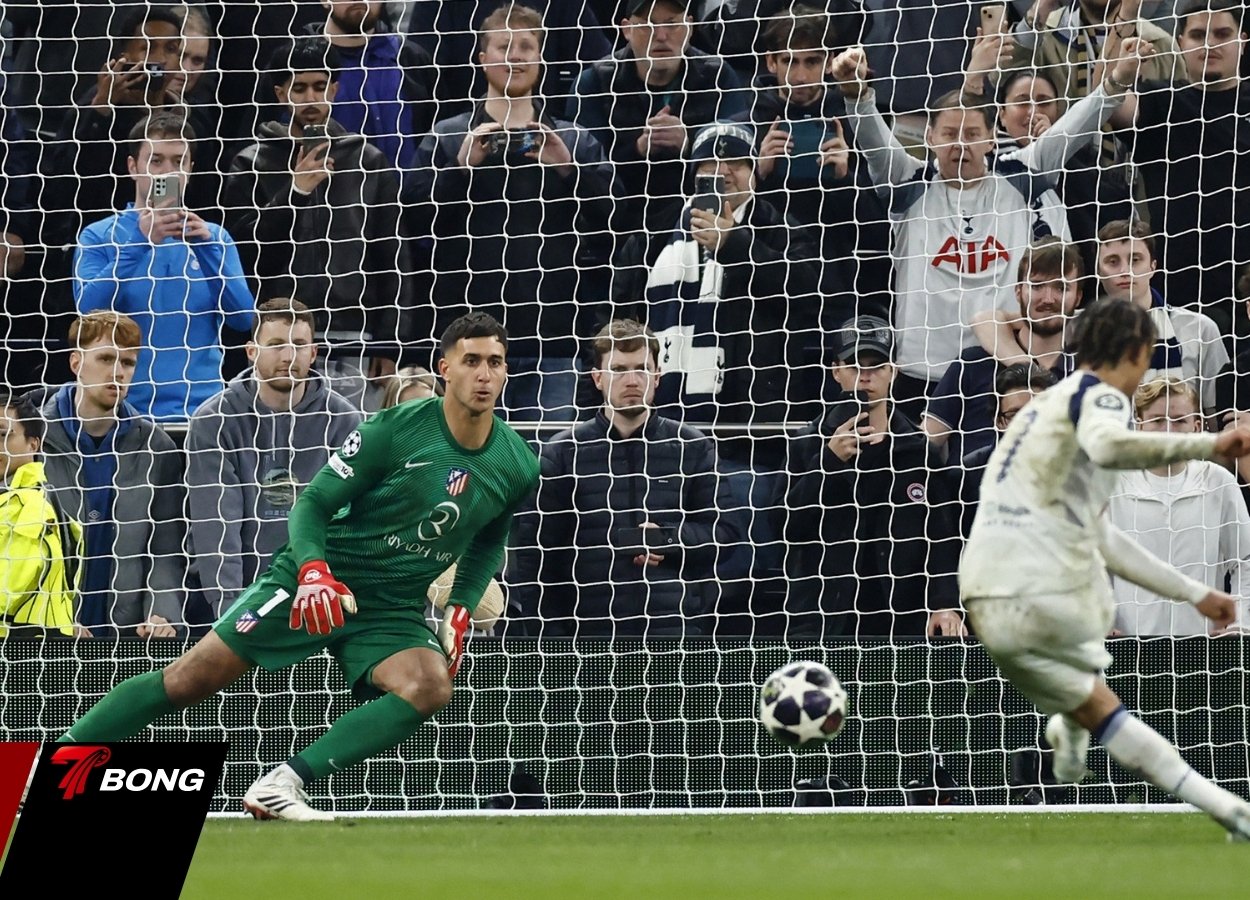 Hàng thủ Atletico đang bộc lộ sự bất ổn khi để lọt lưới tới 5 bàn trước Tottenham